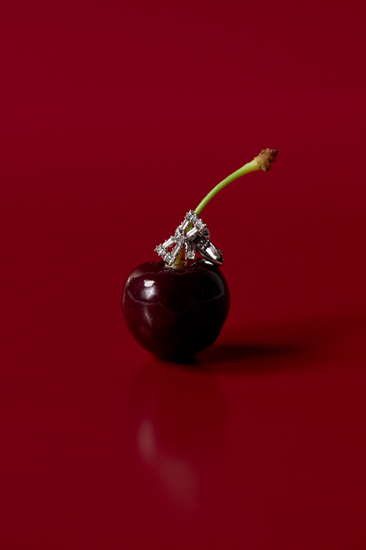 クリスタルリボンイヤリング商品画像