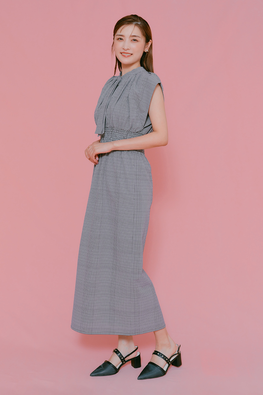 新品2024年購入✨定価25300円石川梨華着用 ロングワンピース セルフォード 2024 SUMMER COLLECTION LOOK BOOK | セルフォード | CELFORD