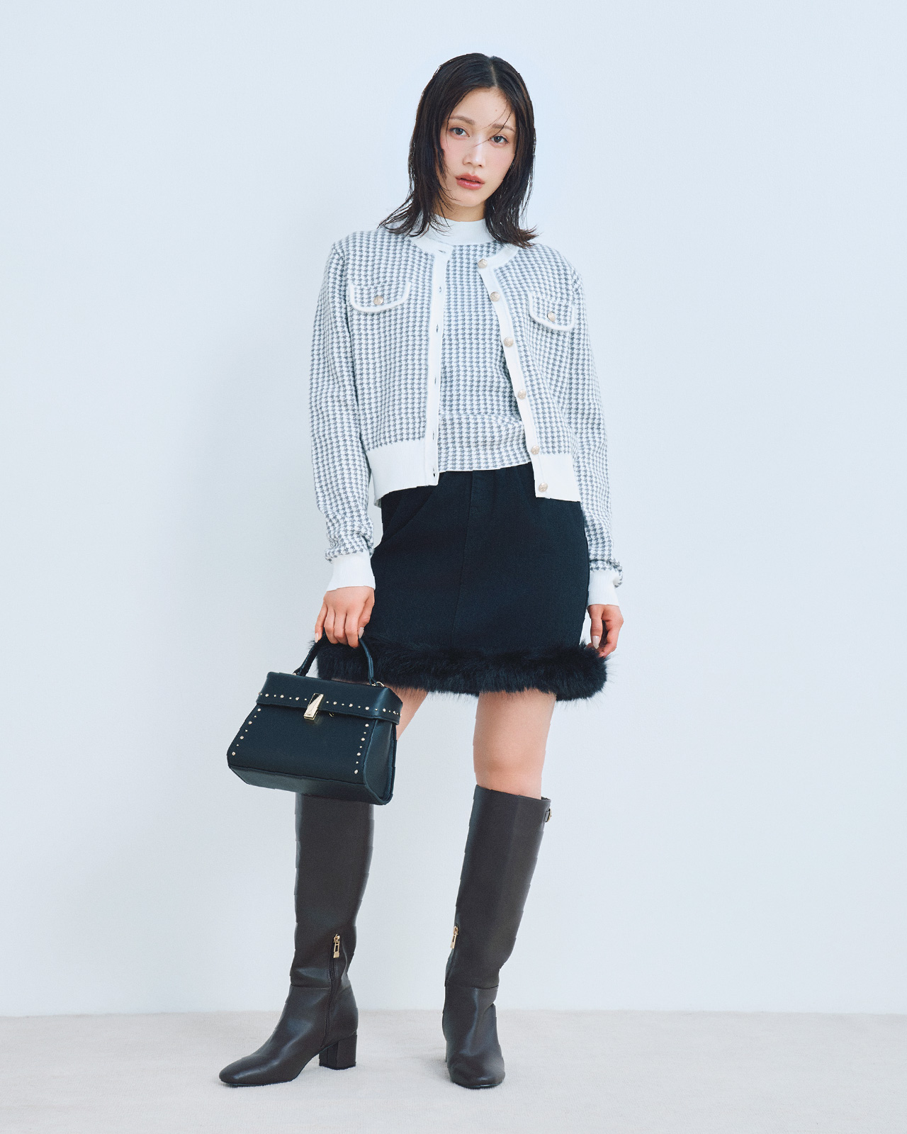 Coat などのスタイリングカット