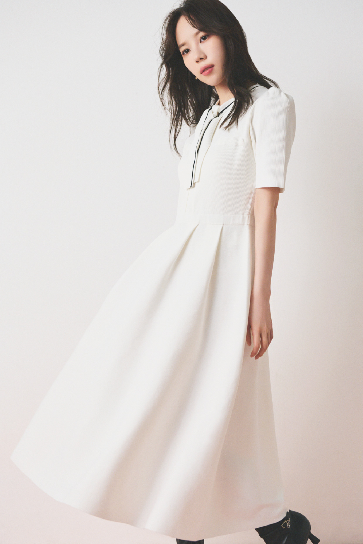 Monotone Dress
