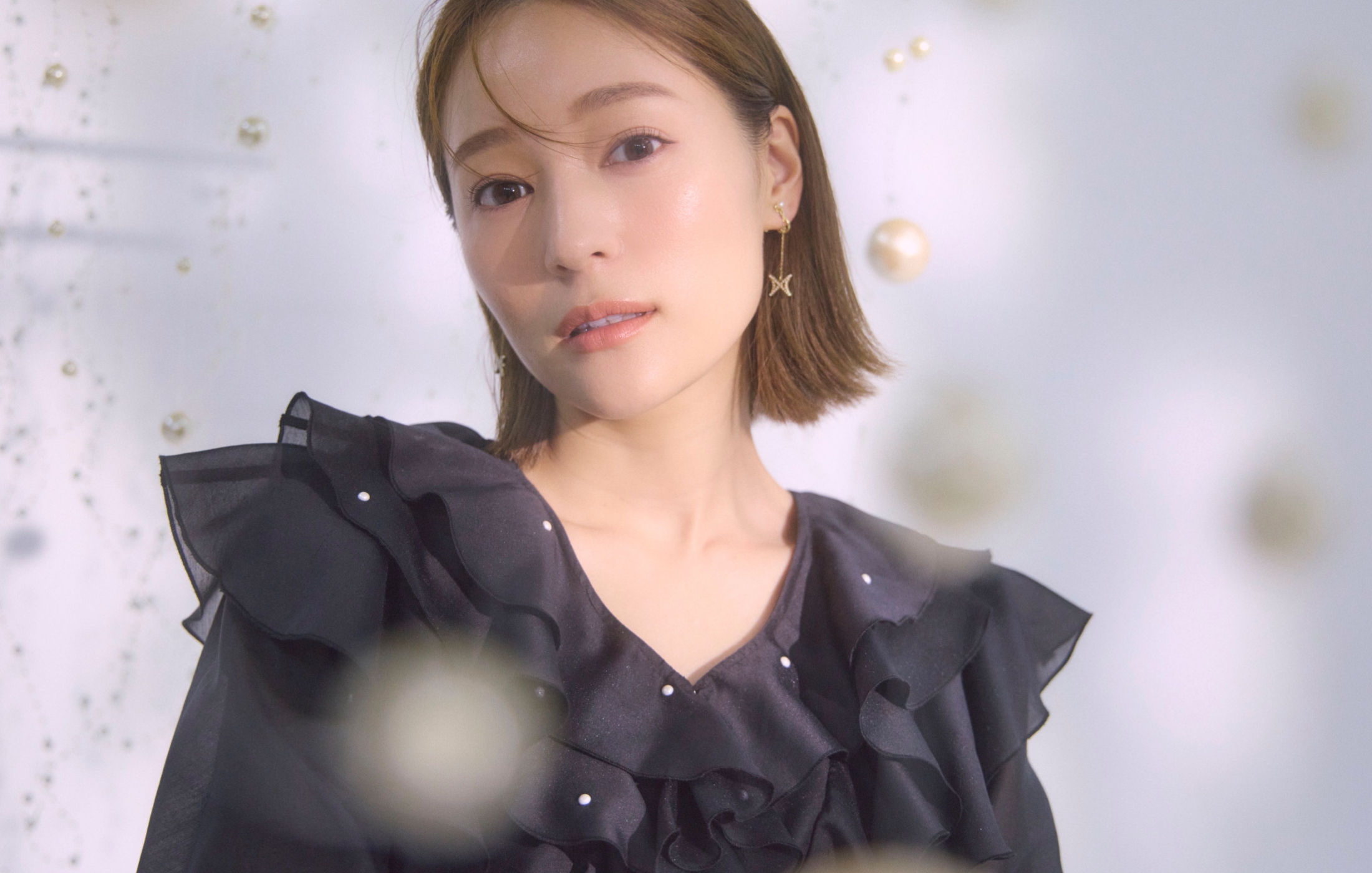 The Elegant Edit 装いを磨くためのスタイルノート with chay HANAE MORI × CELFORD