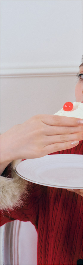 【パディントン™×CELFORD】ケーブルカーディガンを着用したイメージ画像06