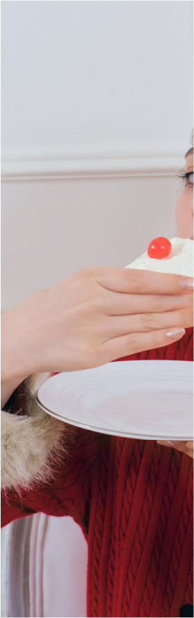 【パディントン™×CELFORD】ケーブルカーディガンを着用したイメージ画像09