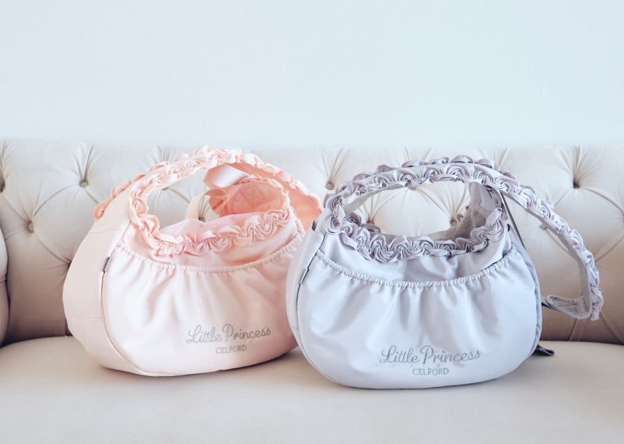 Frill-Trimmed Sling Bag の商品イメージ