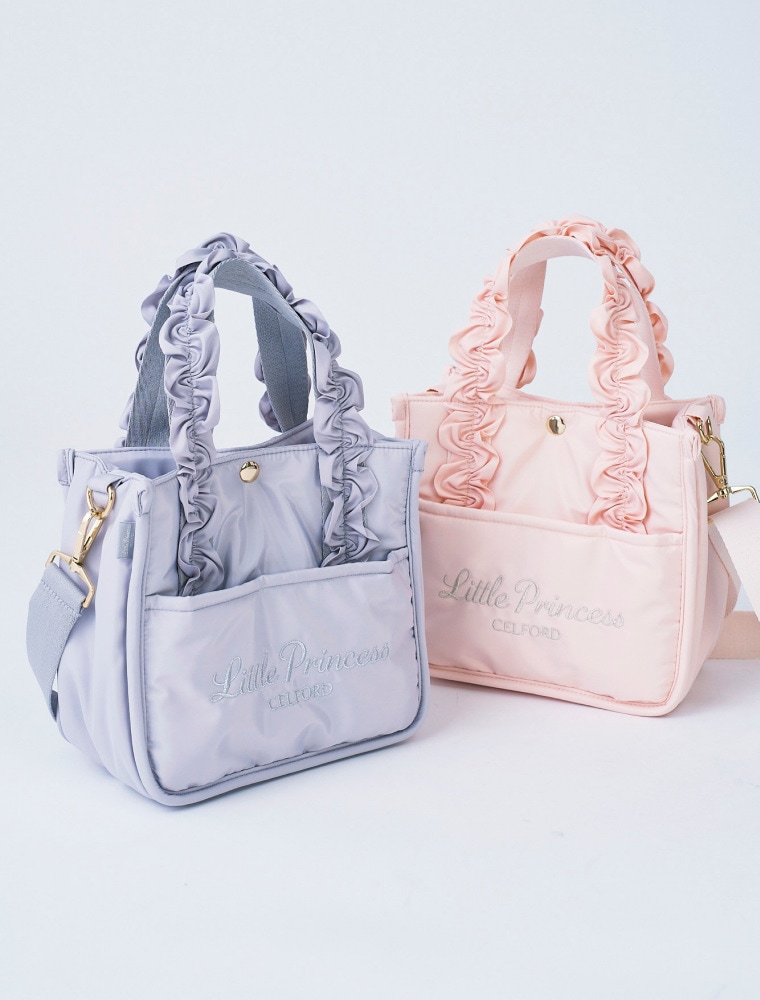 Frill-Trimmed Walking Bag を使った DOG & CAT の着用イメージ